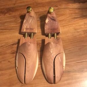 Cedar Space- Men’s Adjustable European Cedar shoe